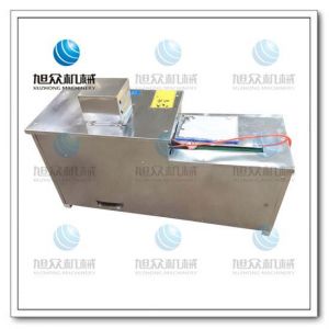 XZ-13型卧式小杀鱼机(开肚不去鳞)